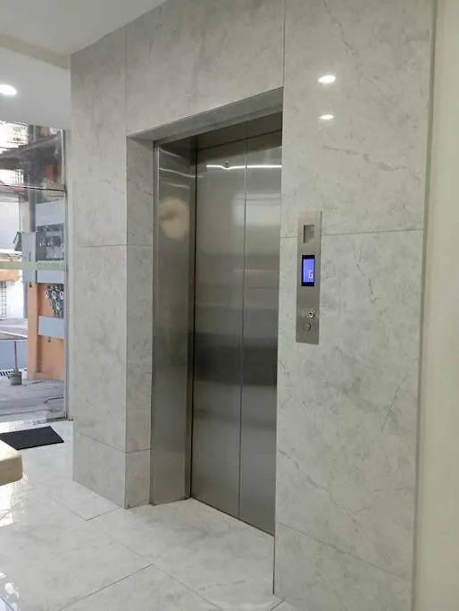 St. Marvin Studio Makati M308-1