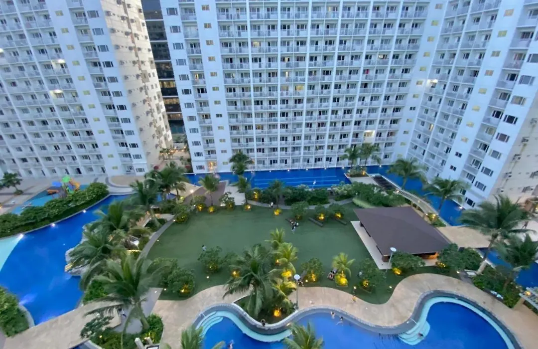 Shore Residences Moa Complex Staycation-1