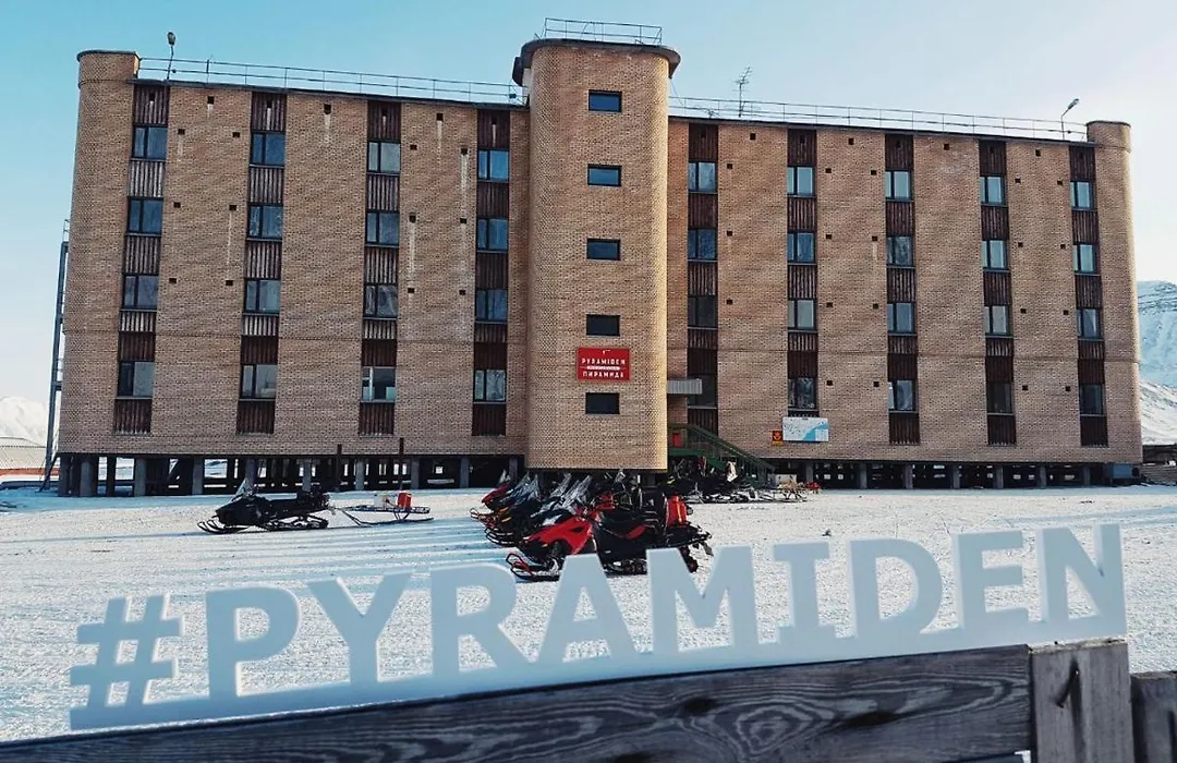 Hotel Pyramiden-1
