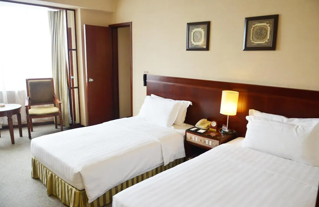 Rosedale Hotel & Suites Guangzhou-1