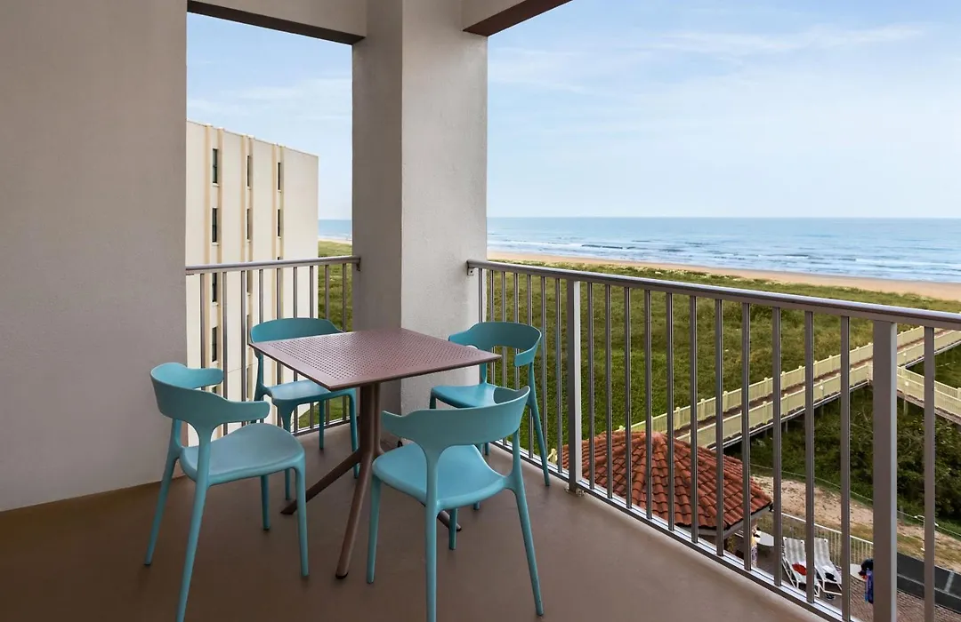La Copa Inn Beach Hotel-1