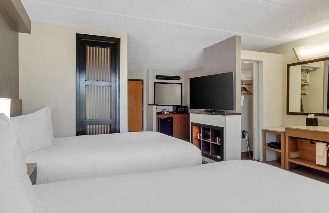 The Iah Houston Hotel-1