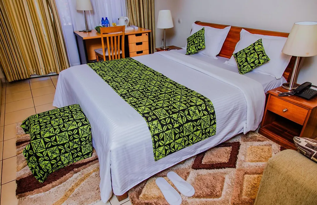 One Click Hotel-1