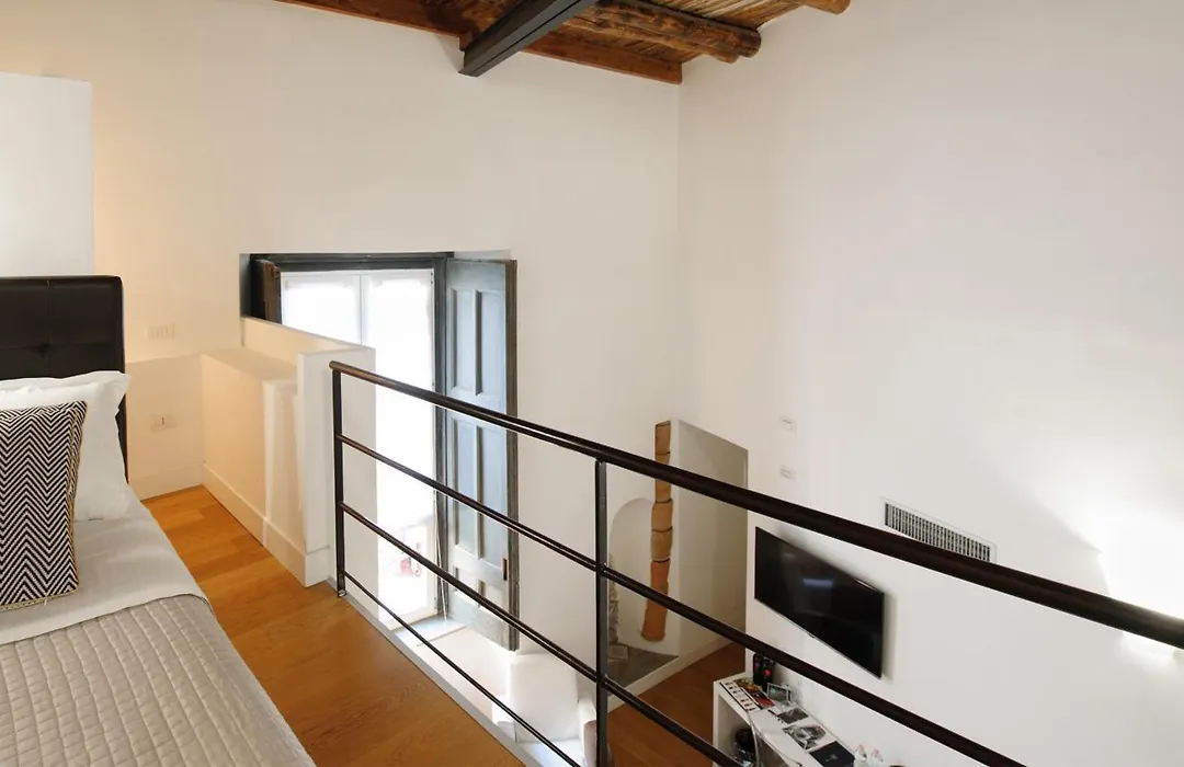 Santa Chiara Boutique Hotel-1