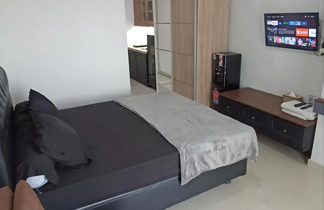 Bravo Room At Exclusive Apartment-1