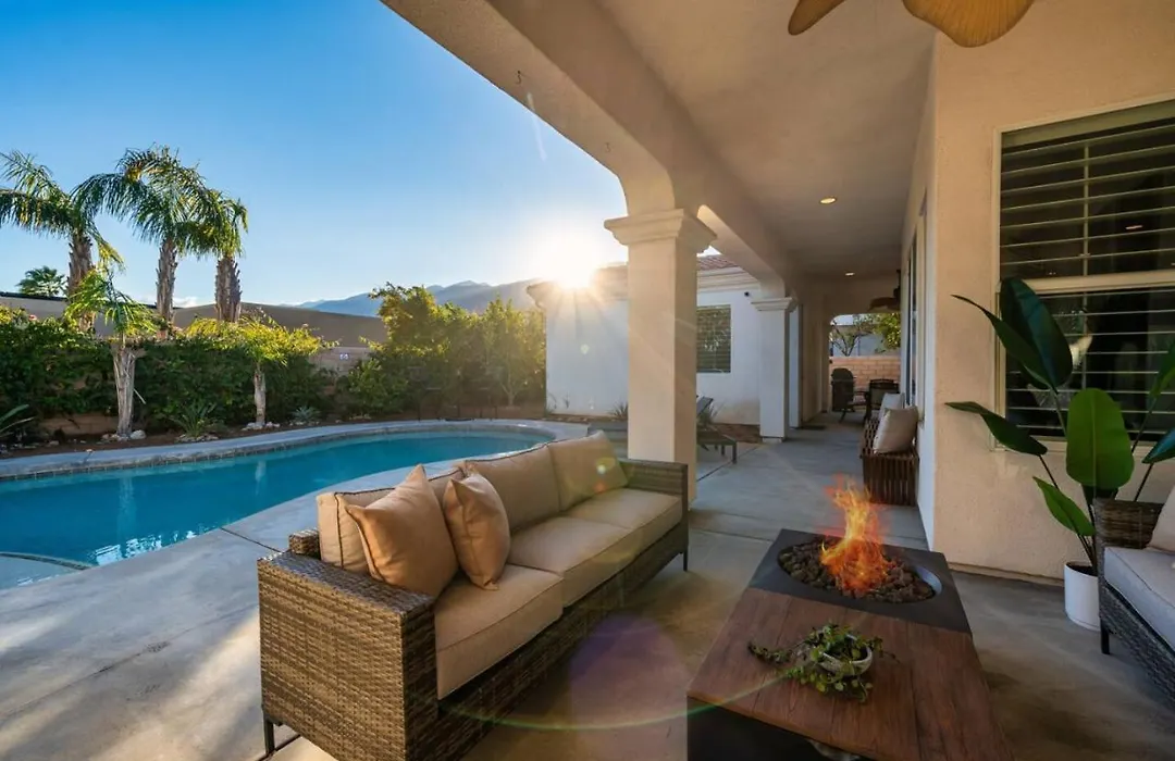 Paradise Palms With Private Pool And Spa-1