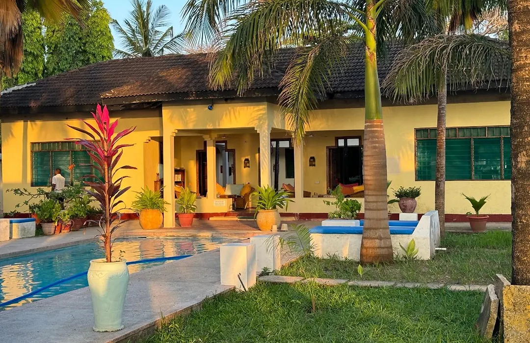 Sawa Sawa Beach House-1