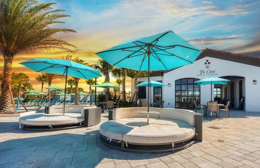 Grand Getaway - 6 Bedroom Luxury Vacation Rental-1