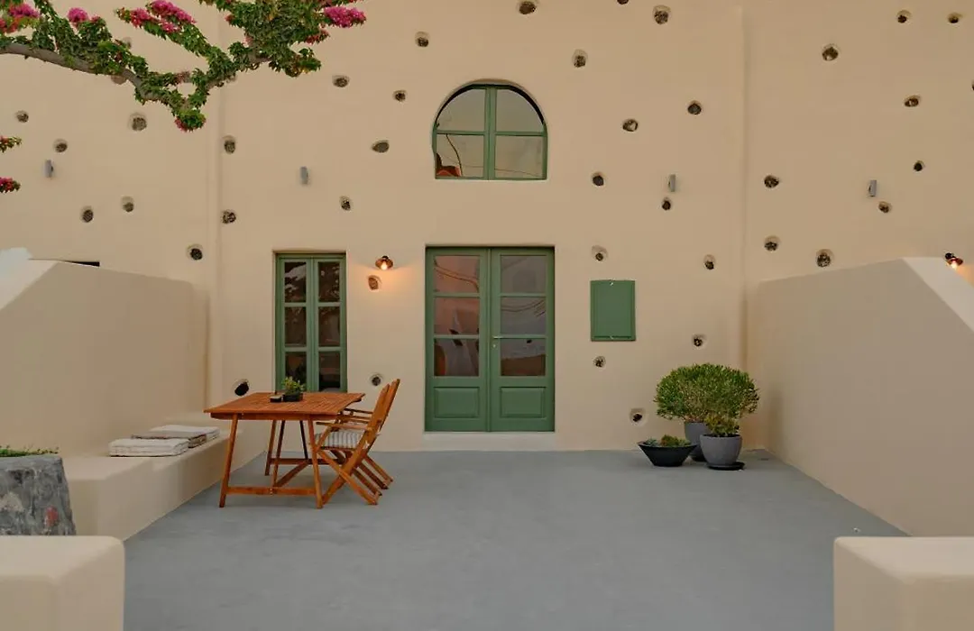 Elements Cave Suites-1