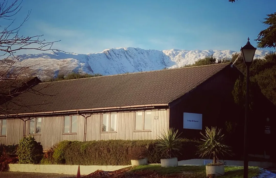 Roam West-1