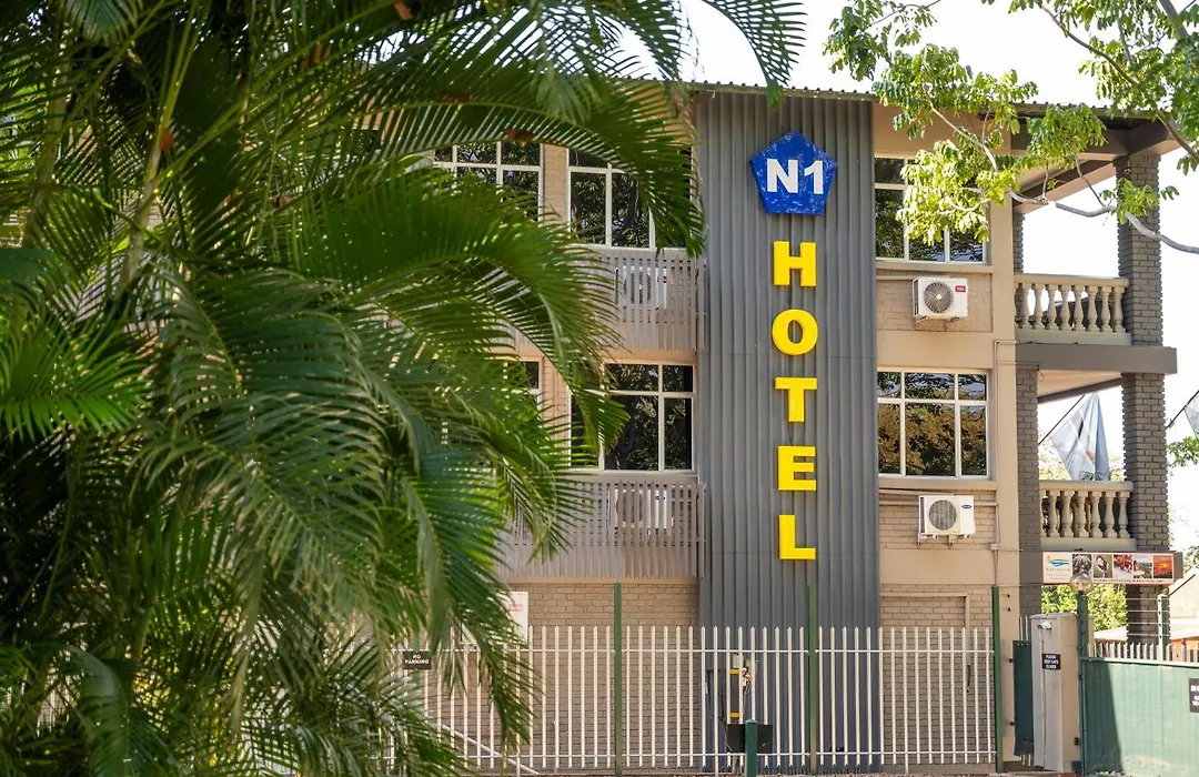 N1 Hotel & Campsite Victoria Falls-1