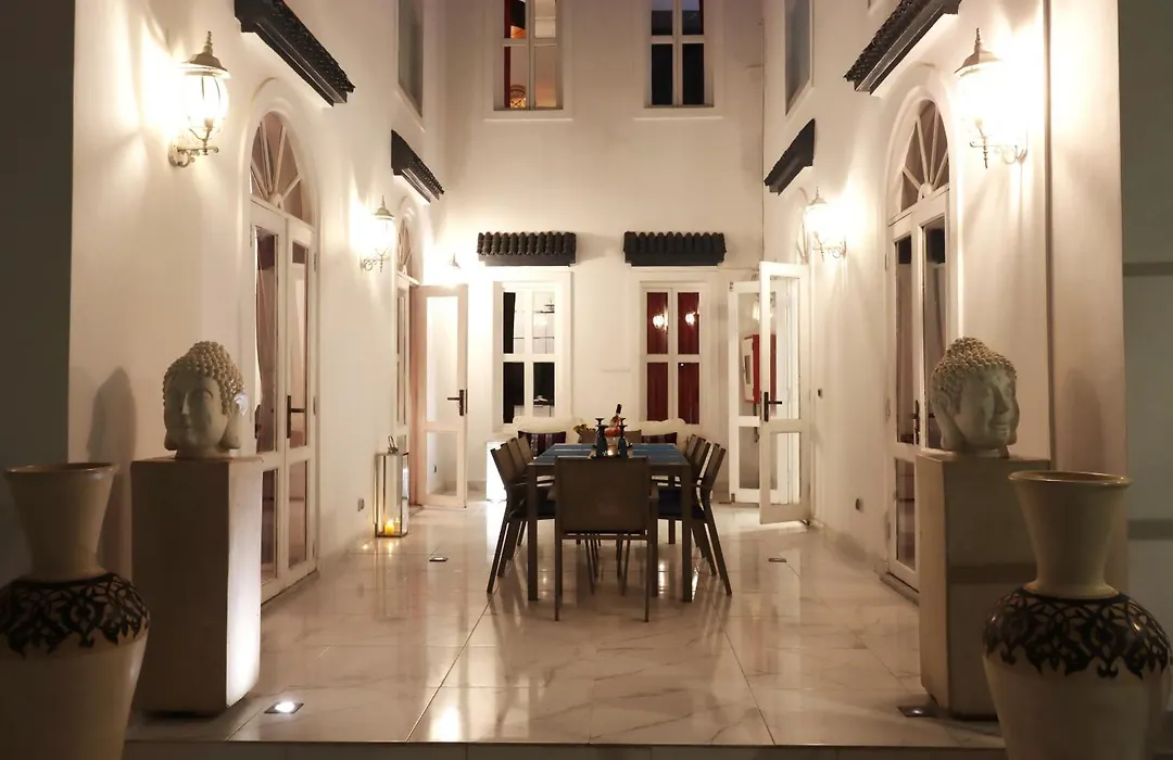 Riad Darhome & Pool-1