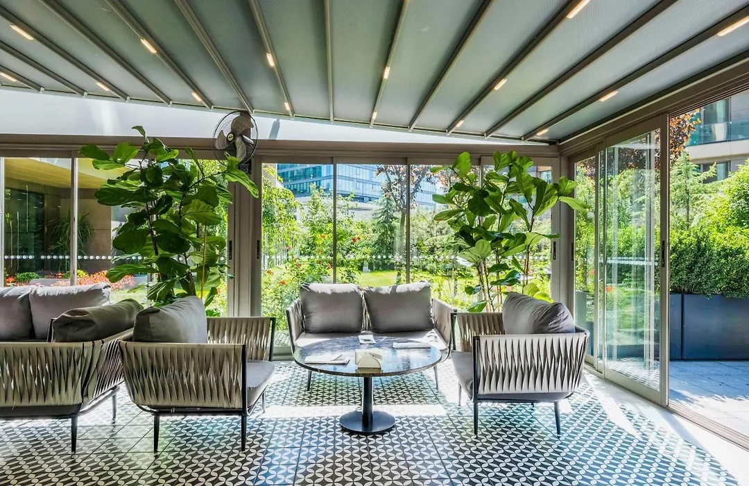Radisson Residences Vadistanbul-1