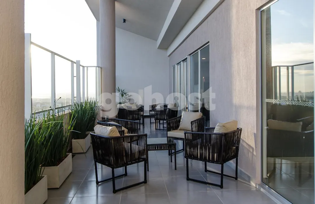 Newly Built Apartment In Las Lomas Neighborhood-1