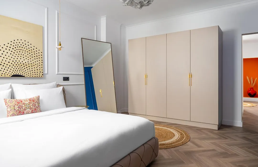Siesta Boutique Smart Suites-1