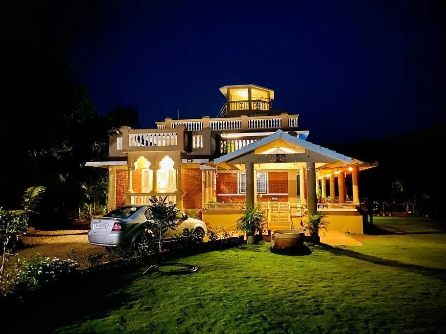 Shangri-La Valley Retreat-1