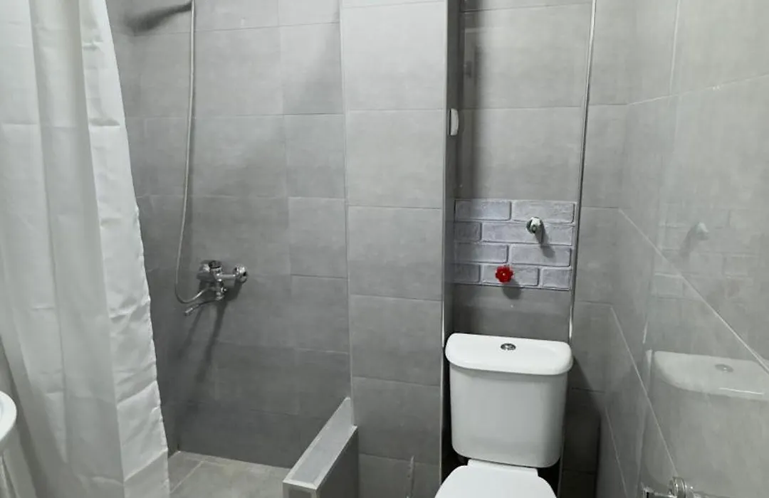 Vintage Apartment-1