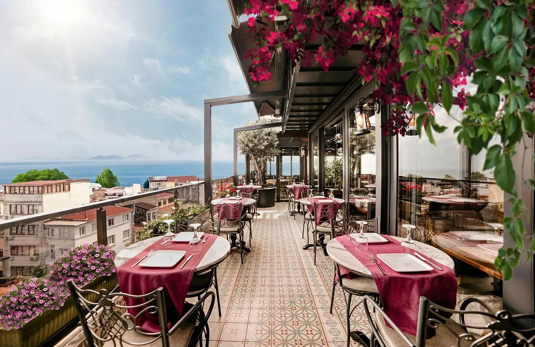 Skalion Hotel-1