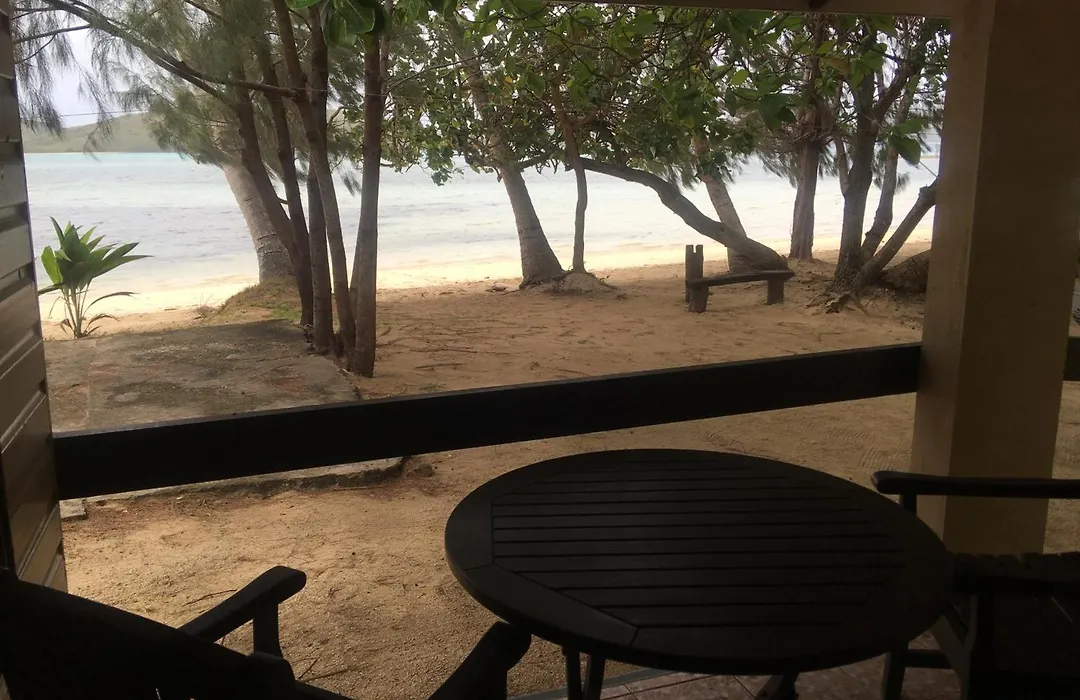 Yasawa Long Beach Hideout Resort-1