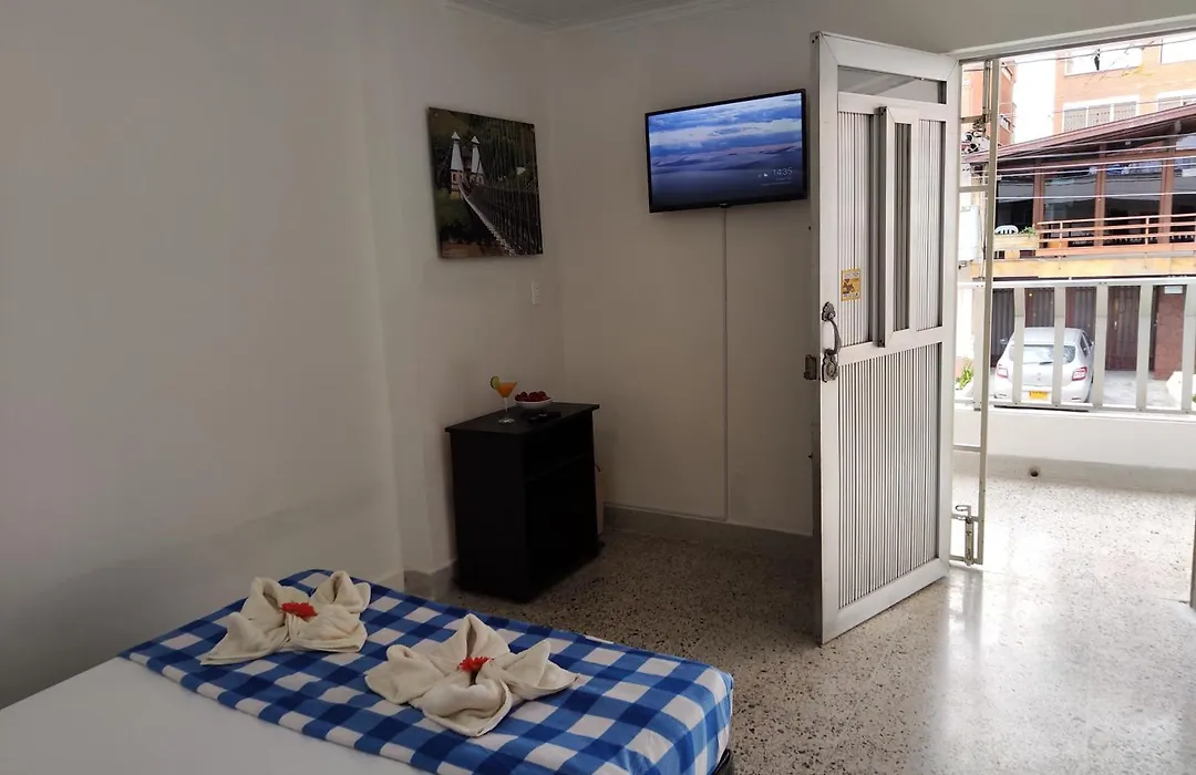 Absolute Hotel & Hostel Boutique-1