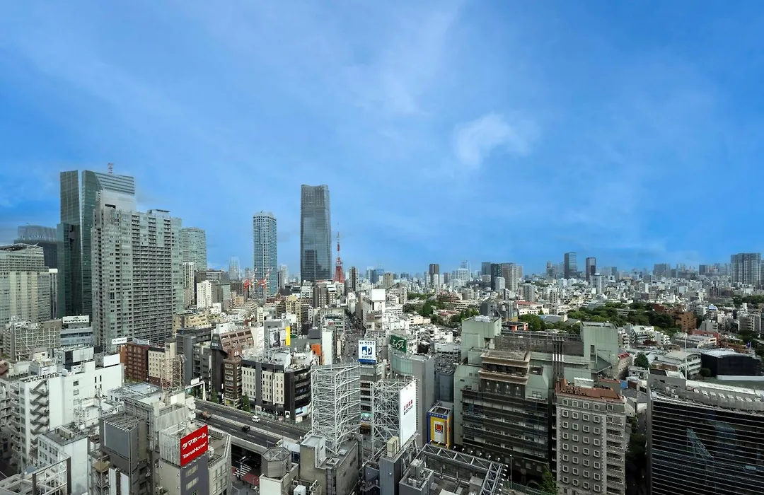 Remm Roppongi-1