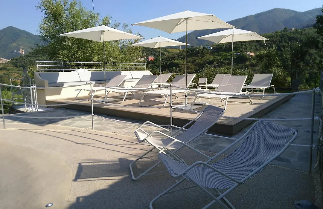Villanova Apartments - Nature & Wellness-1