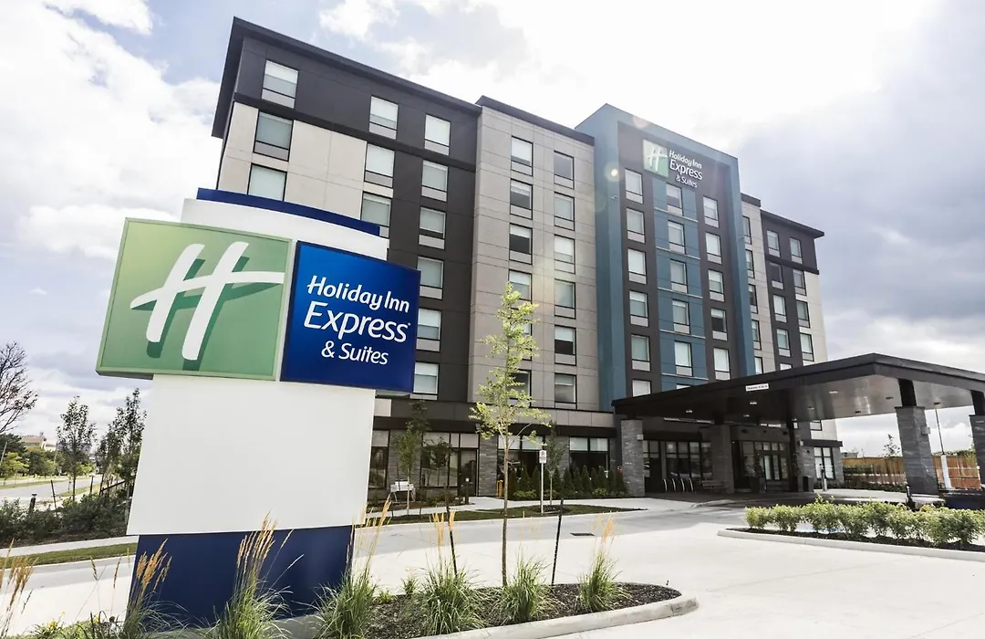 Holiday Inn Express & Suites Toronto Airport South By Ihg-1