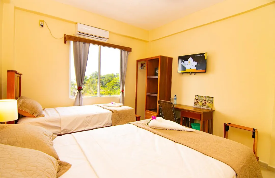 Tropical Palace Hotel-1