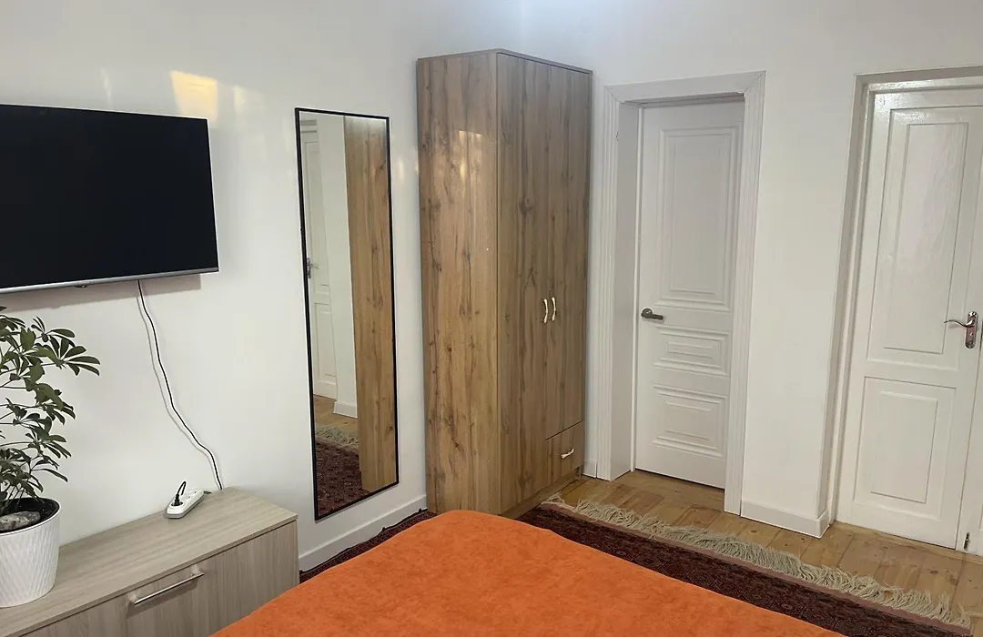 Family Guest House & Hostel-1