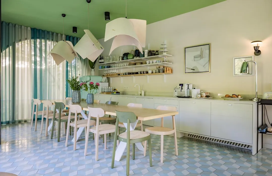 Bagatelle Gardenhouse-1