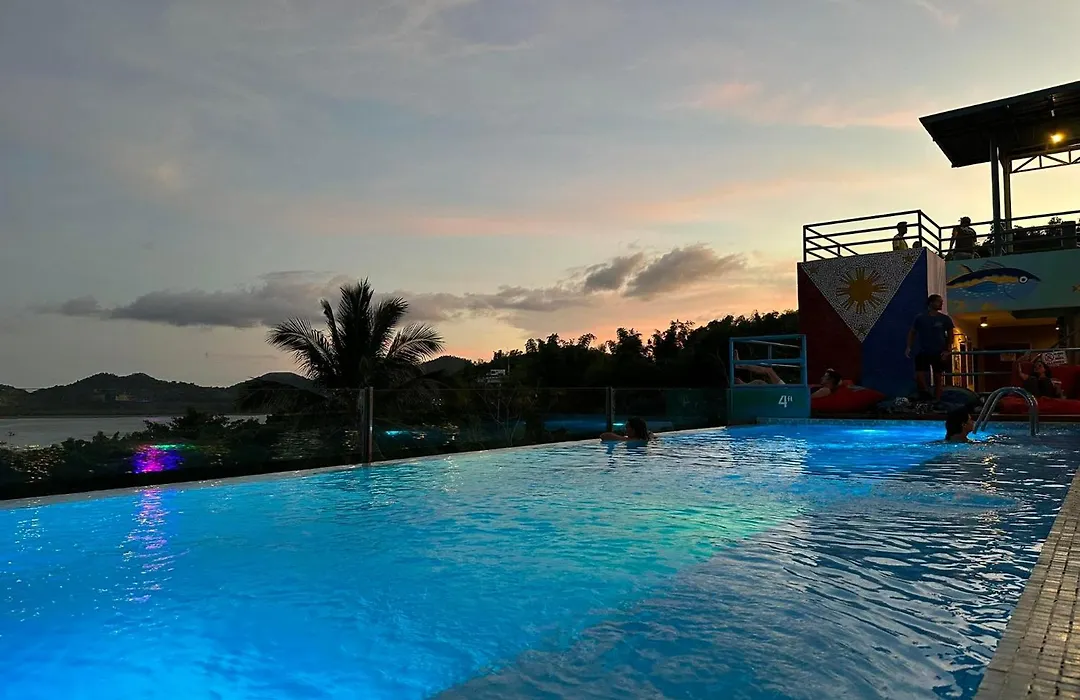 Outpost Hostel - Coron-1