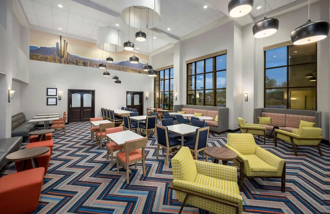 Hampton Inn & Suites Phoenix North/Happy Valley-1