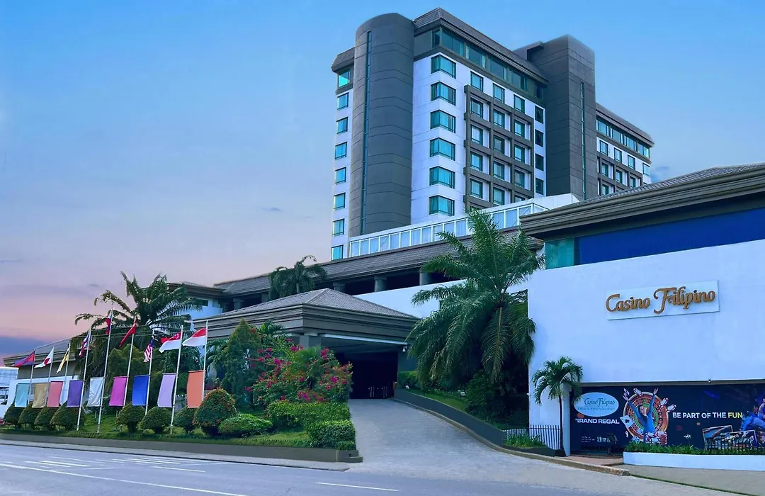 Grand Regal Hotel Davao-1