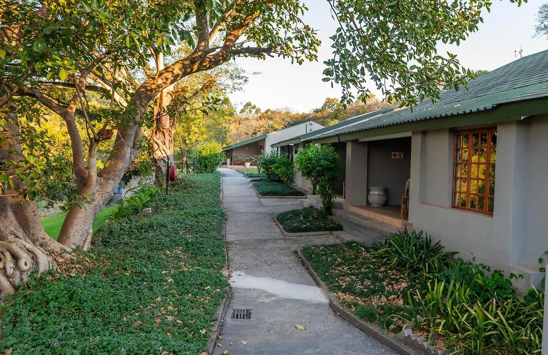 Chestnut Country Lodge-1