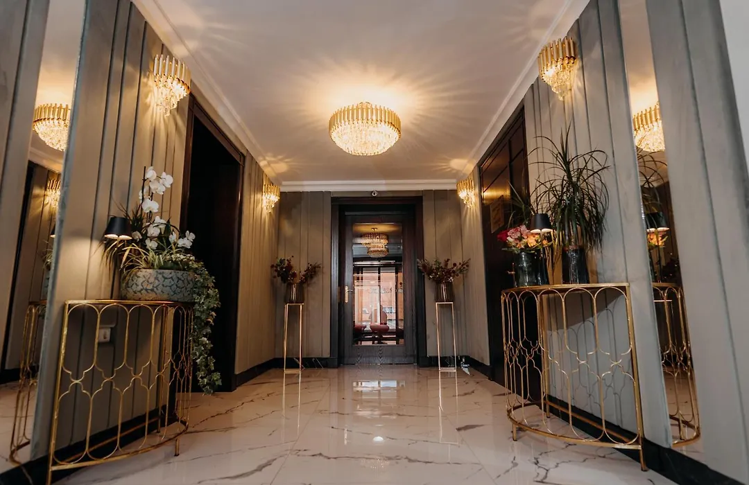 Hotel Lacu Rosu-1