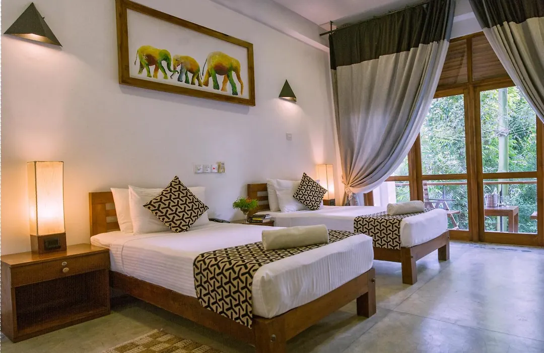 Hotel Athgira-1