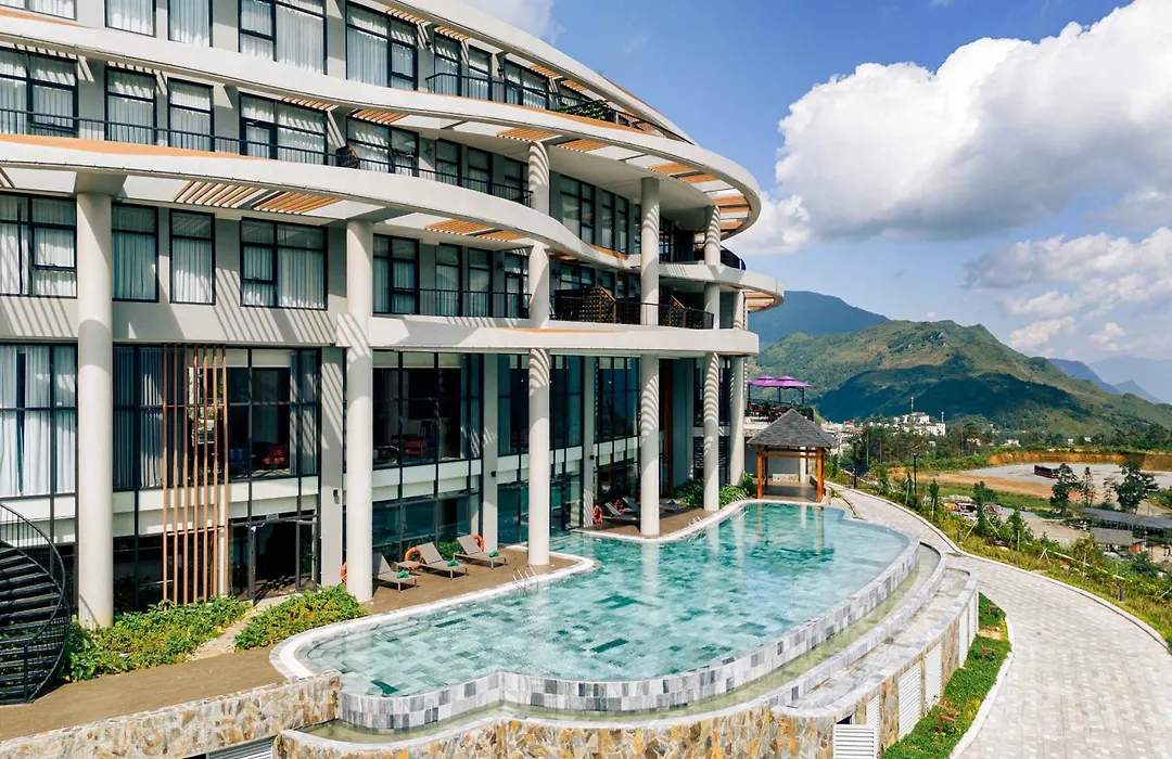 Lady Hill Sapa Resort-1