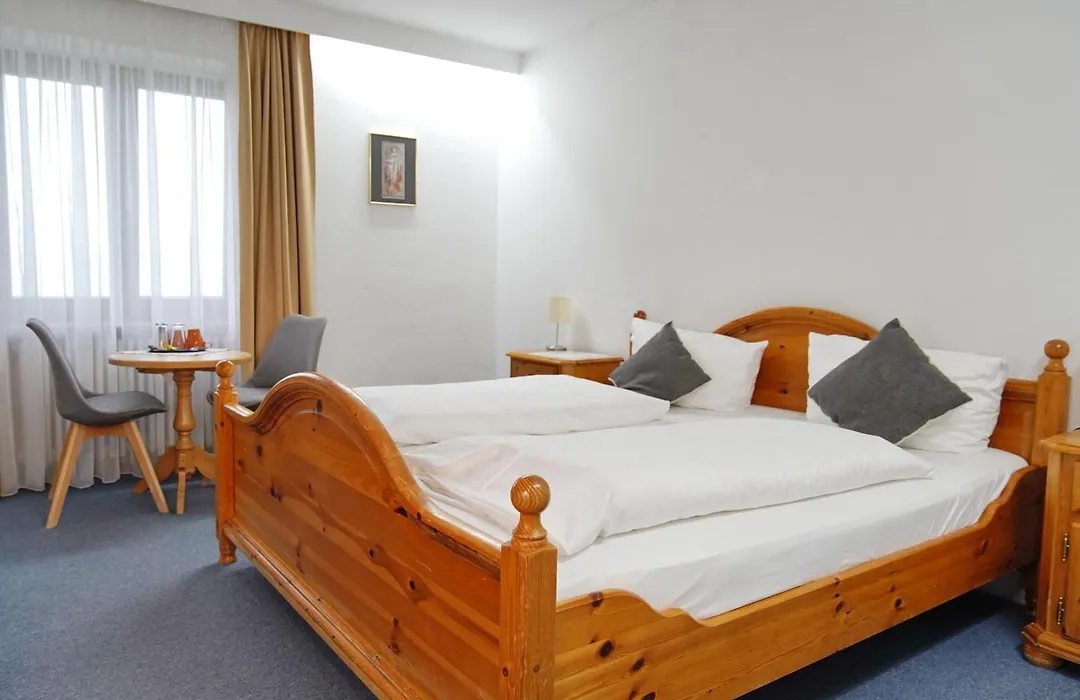 Alpen Hotel "Villa Bello"-1