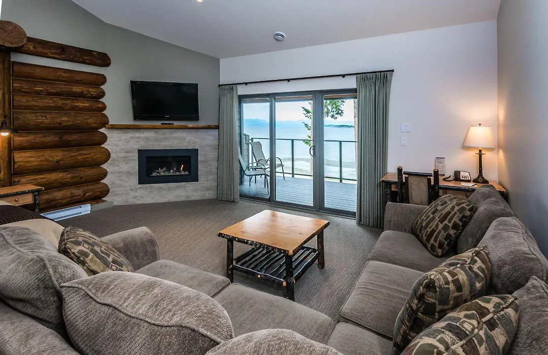 Tigh-Na-Mara Seaside Spa Resort-1