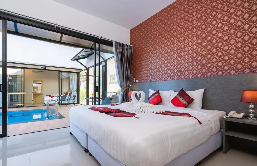 Thames Tara Private Pool Villa Rawai Phuket-1