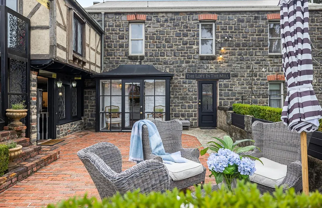 A Loft In The Mill Boutique Accommodation-1