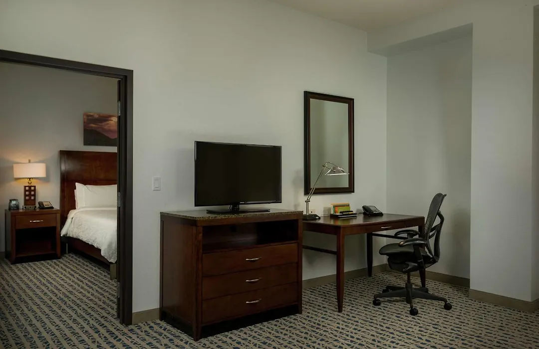 Hilton Garden Inn Phoenix Airport North-1