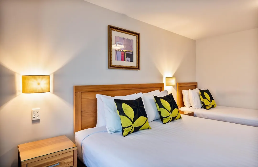 Alexander Inn-1
