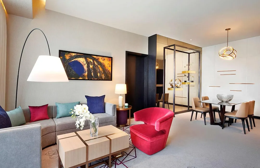 Alrayyan Hotel Doha, Curio Collection By Hilton-1