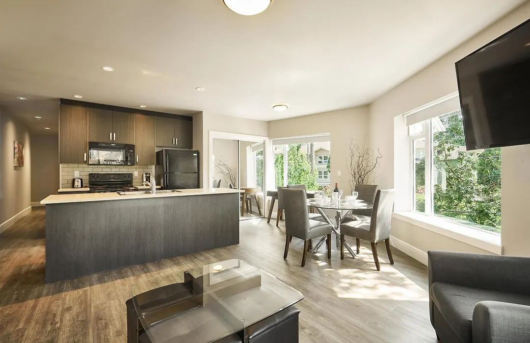 Solo Suites-1