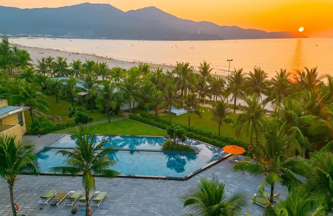 Temple Beach Resort-1