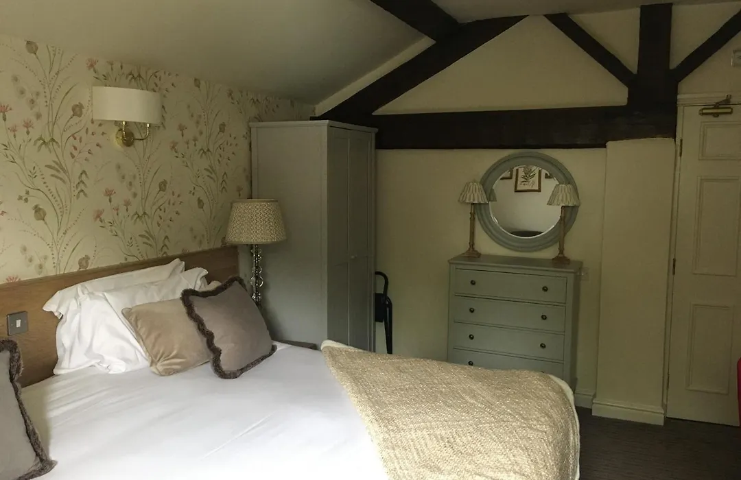 The Swan At Tarporley-1