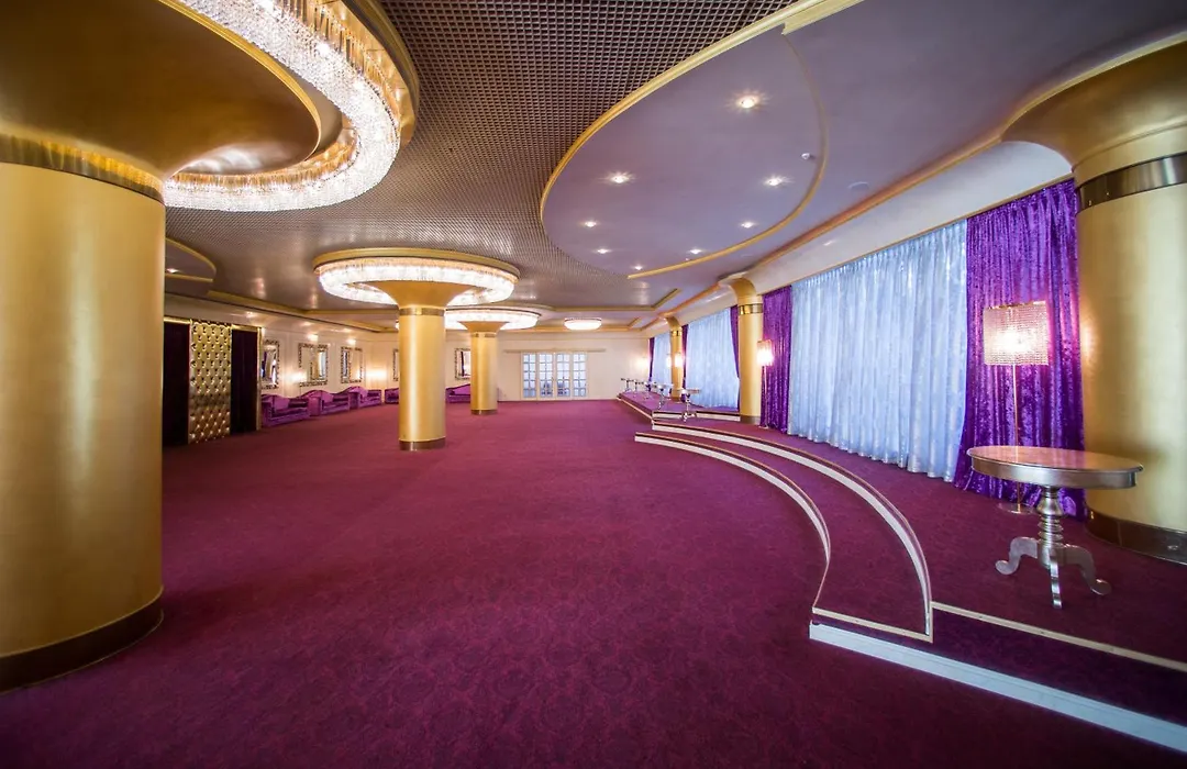 Hotel Kyiv-1