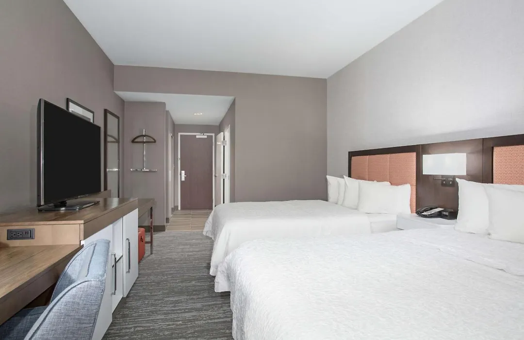 Hampton Inn & Suites Denver-Downtown-1