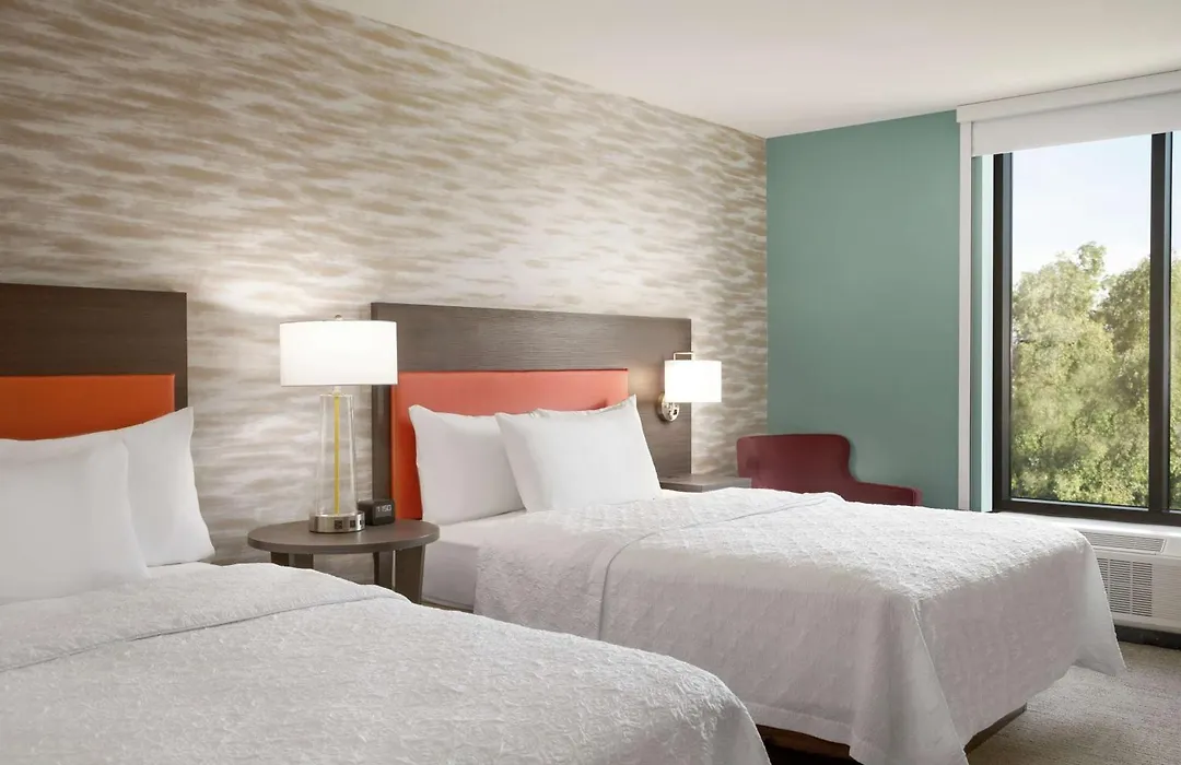 Home2 Suites By Hilton Woodland Hills Los Angeles-1